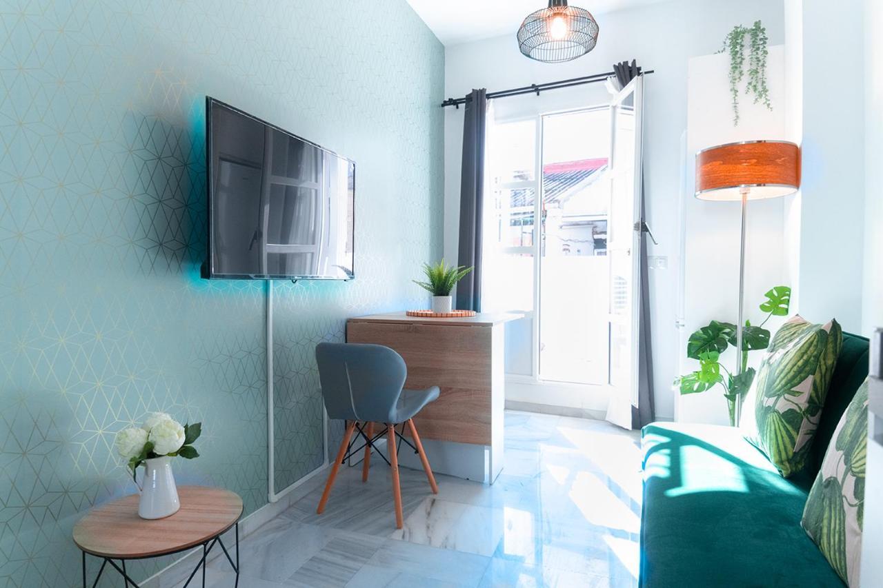 Downtown Apartment With Private Terrace & Jacuzzi Sevilla Eksteriør billede