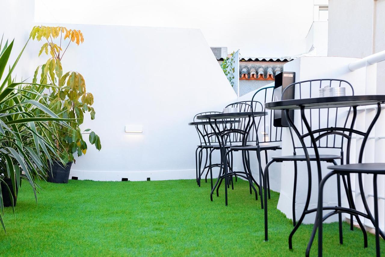 Downtown Apartment With Private Terrace & Jacuzzi Sevilla Eksteriør billede